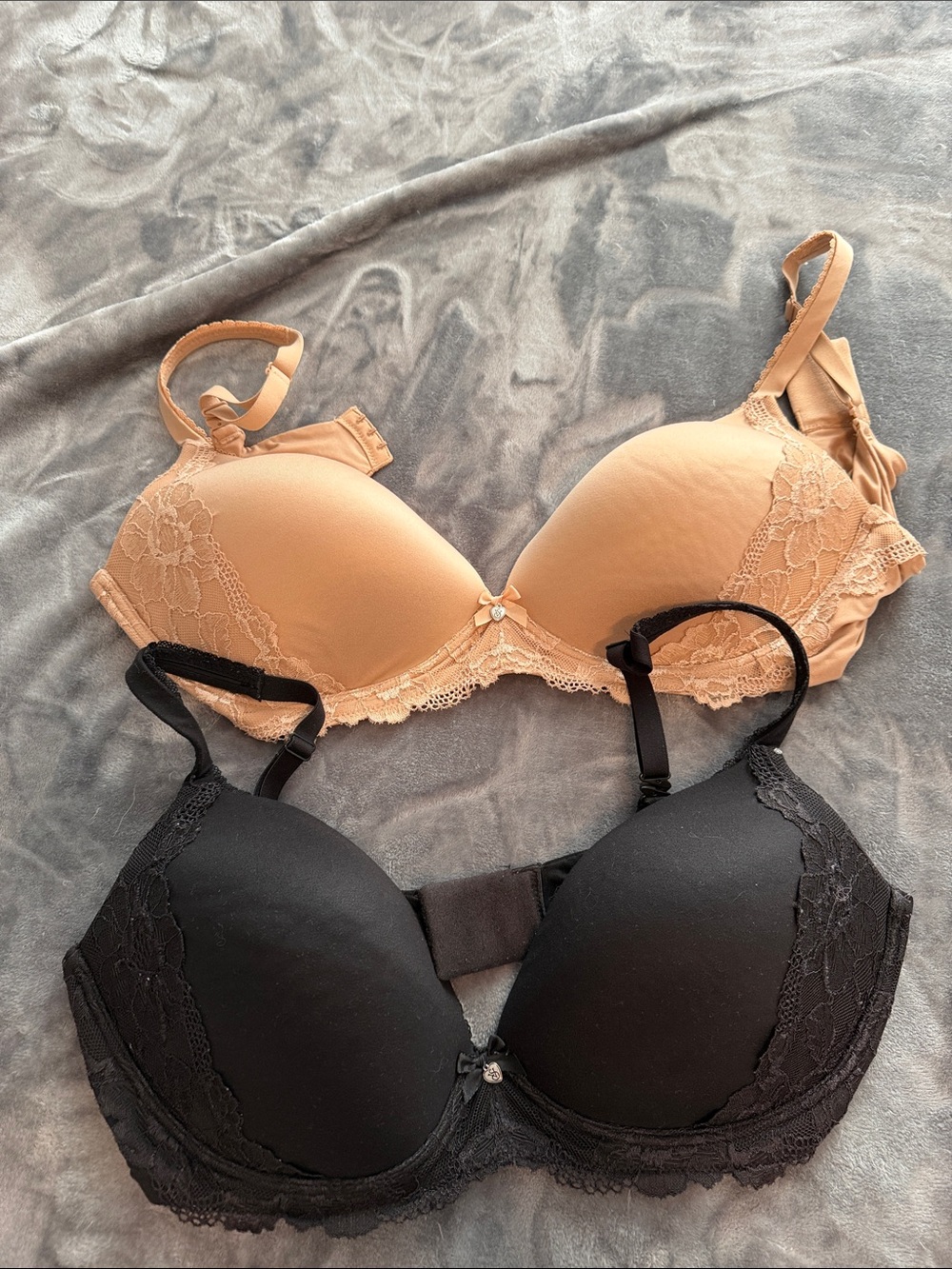 Victoria's Secret Lace Trim Wireless Bras - Black & Nude